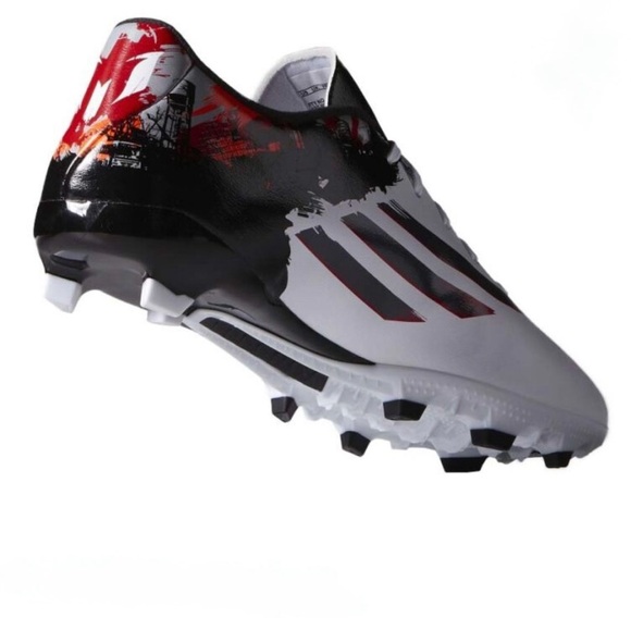 Soccer shoes/ cleats/ kid 2US adidas Messi - Picture 2 of 9